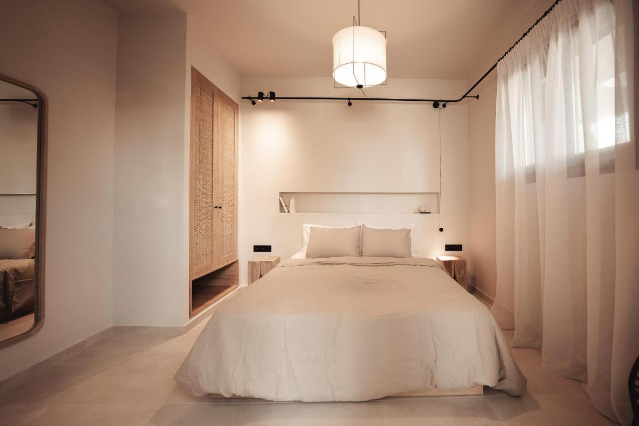Om Living Afitos Apartment Екстериор снимка
