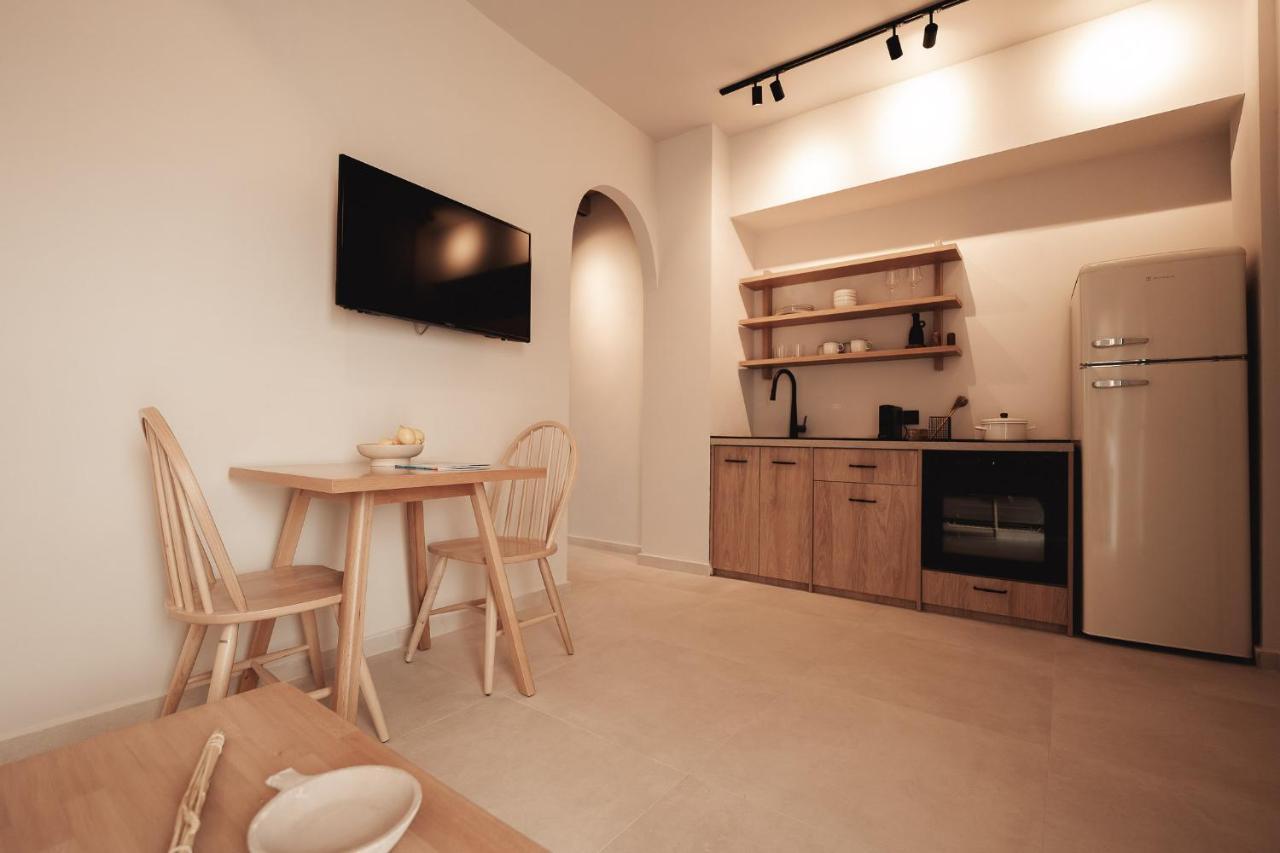 Om Living Afitos Apartment Екстериор снимка