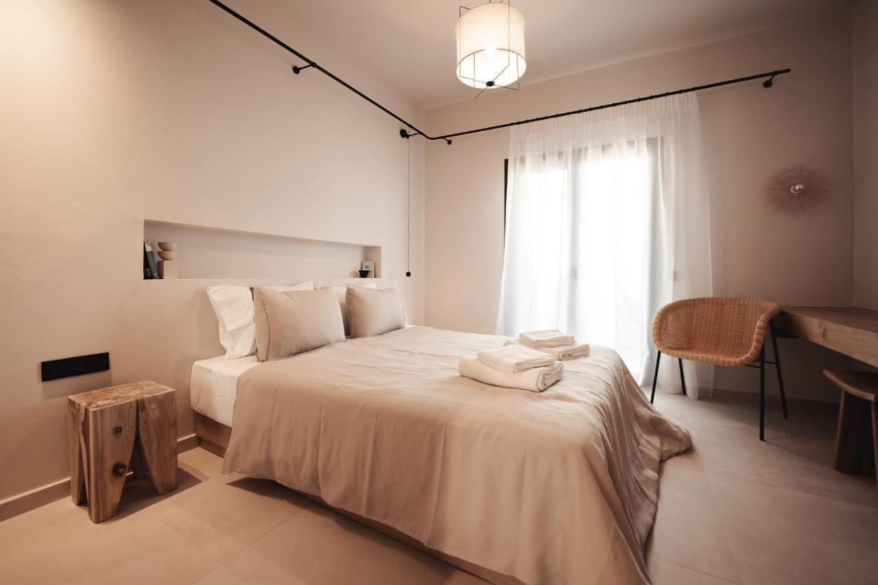 Om Living Afitos Apartment Екстериор снимка