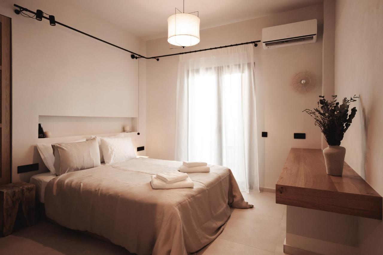 Om Living Afitos Apartment Екстериор снимка