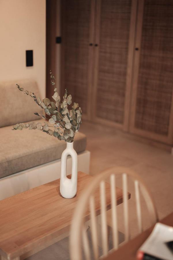 Om Living Afitos Apartment Екстериор снимка