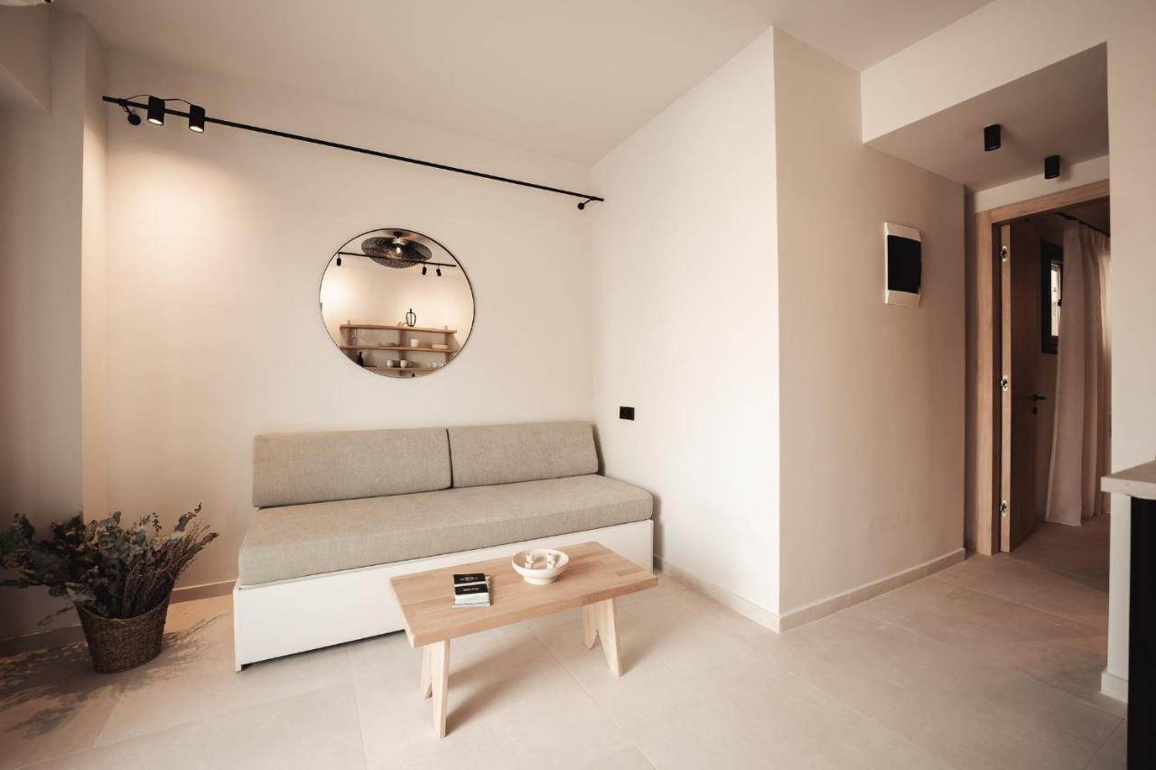 Om Living Afitos Apartment Екстериор снимка